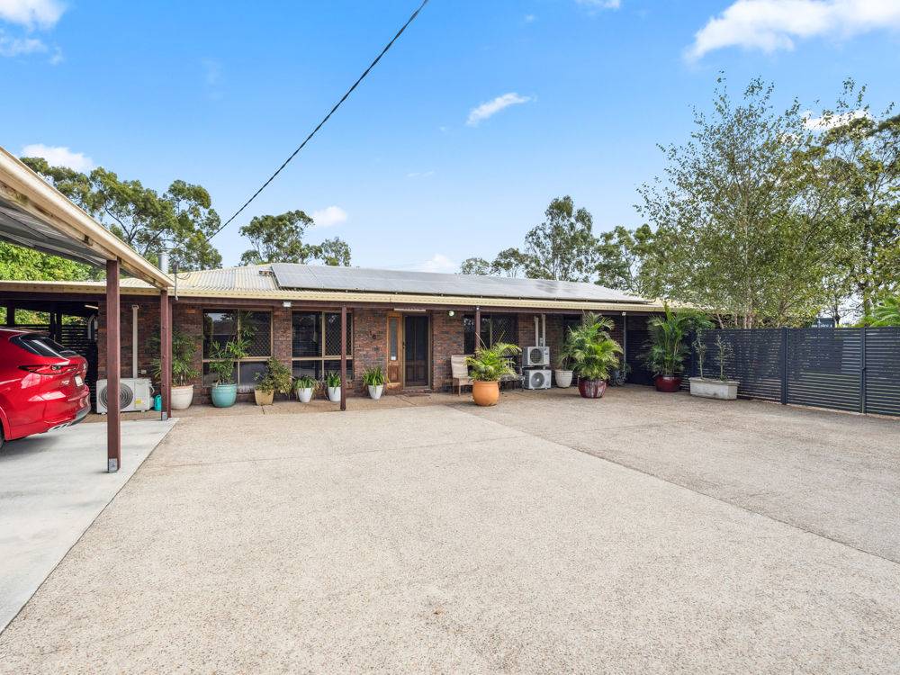 16 Clover Court, REGENTS PARK, QLD 4118