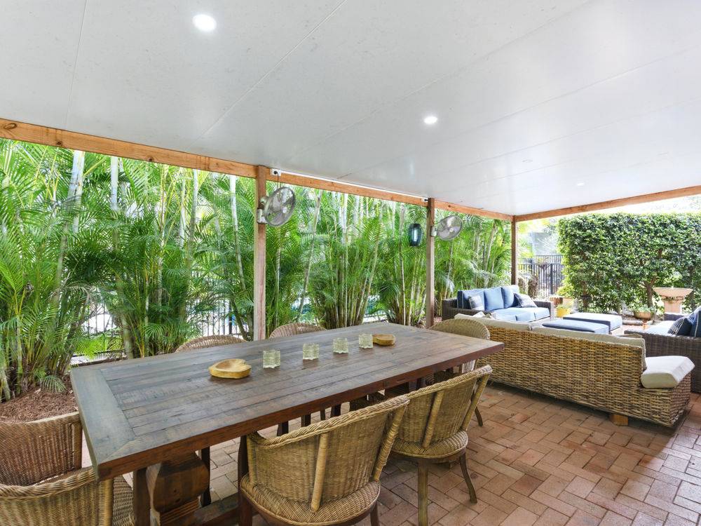 16 Clover Court, REGENTS PARK, QLD 4118
