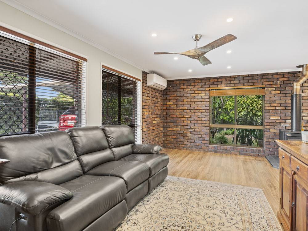 16 Clover Court, REGENTS PARK, QLD 4118