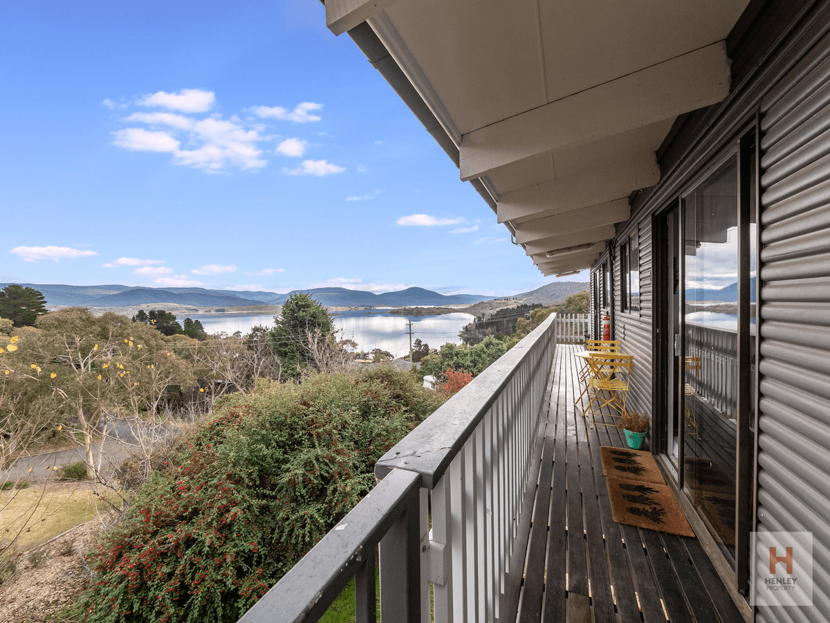 1 Jerrara Drive, East Jindabyne, NSW 2627