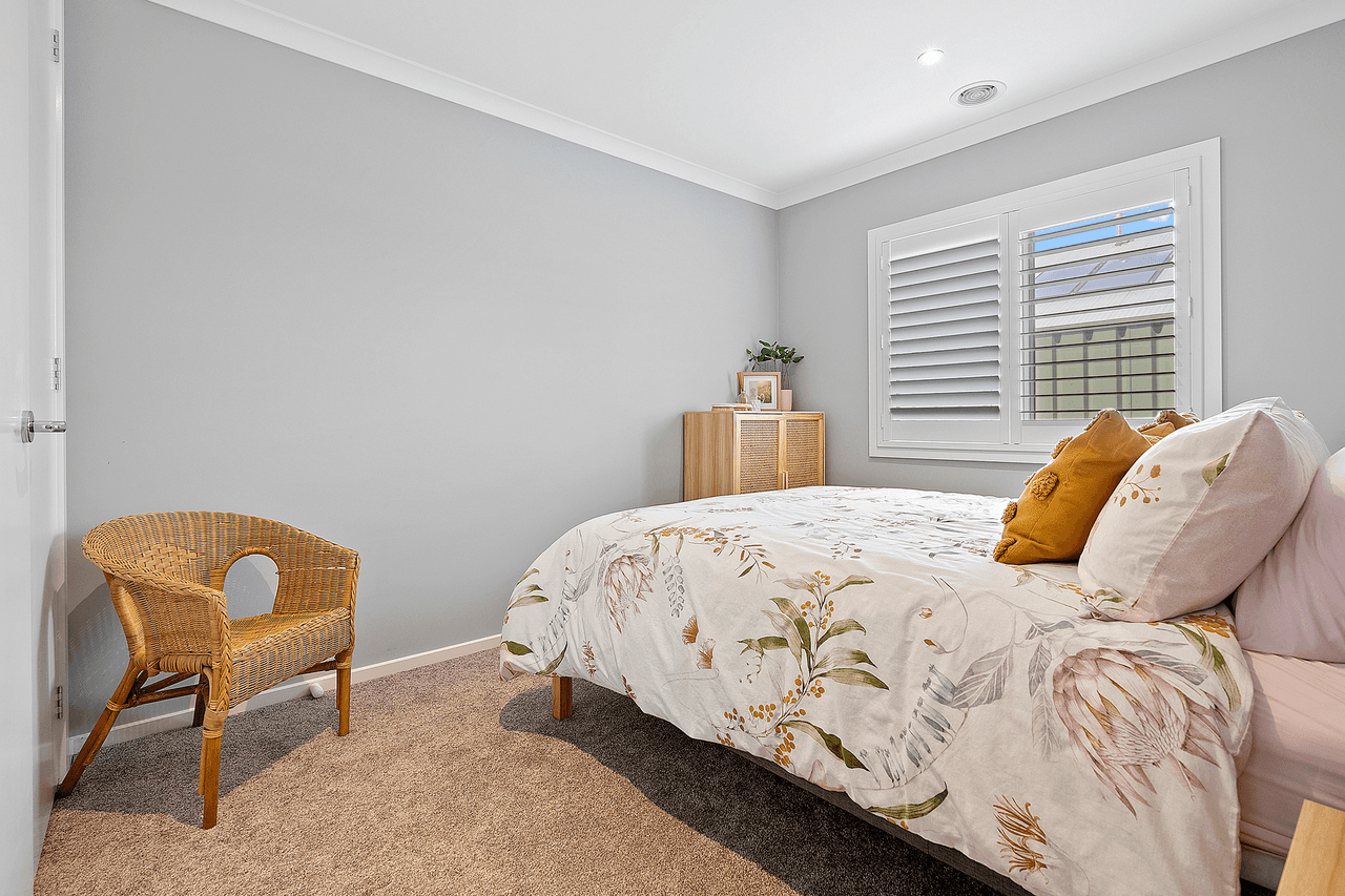 27 Horseshoe Circuit, Bacchus Marsh, VIC 3340