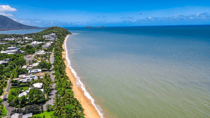 9 Tiller Circuit, TRINITY BEACH, QLD 4879