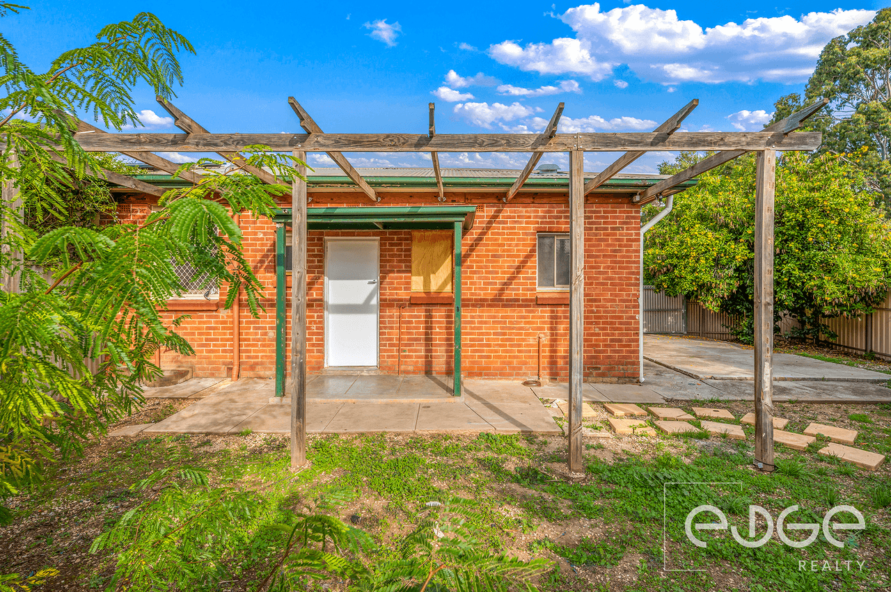 13 Knighton Road, ELIZABETH NORTH, SA 5113