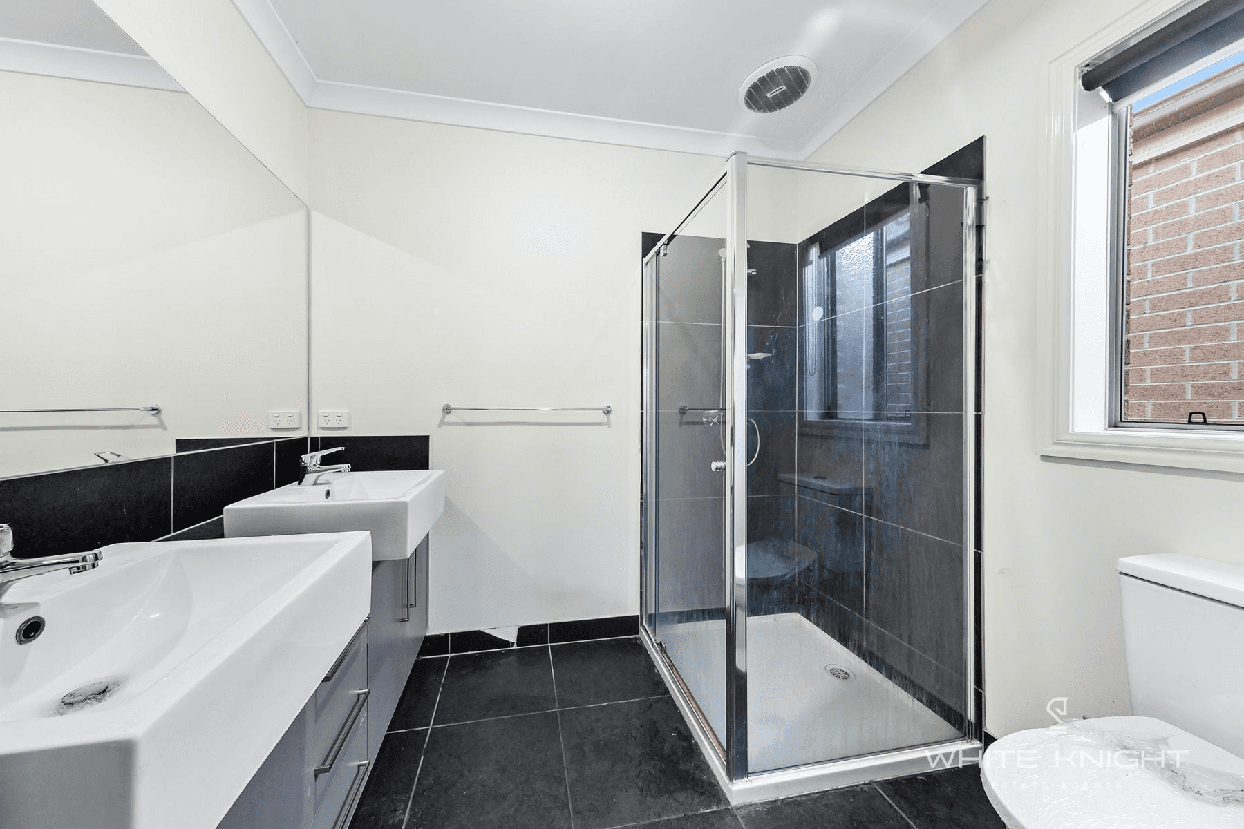 26 Greenleaf Circuit, Tarneit, VIC 3029