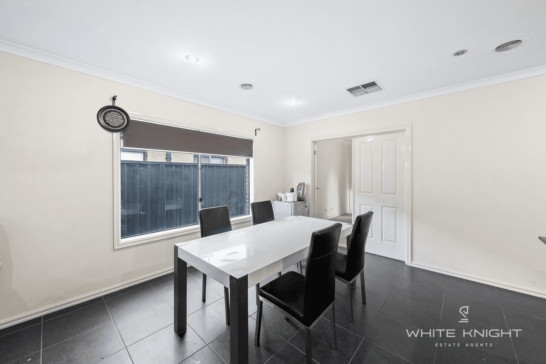 26 Greenleaf Circuit, Tarneit, VIC 3029