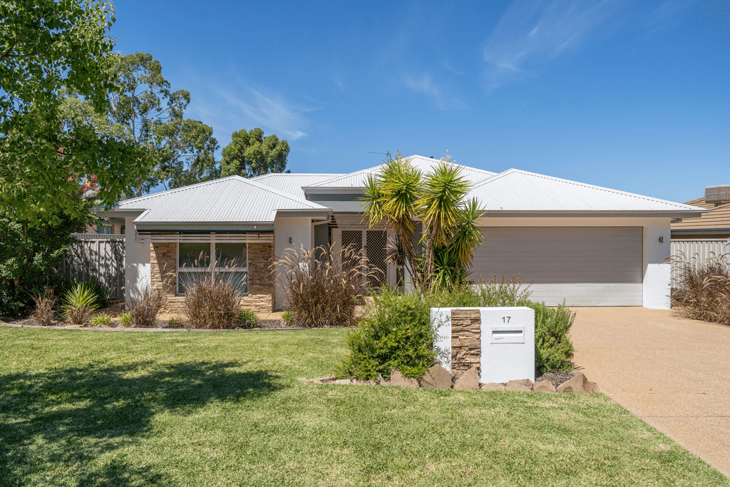 17 Budawang Place, TATTON, NSW 2650