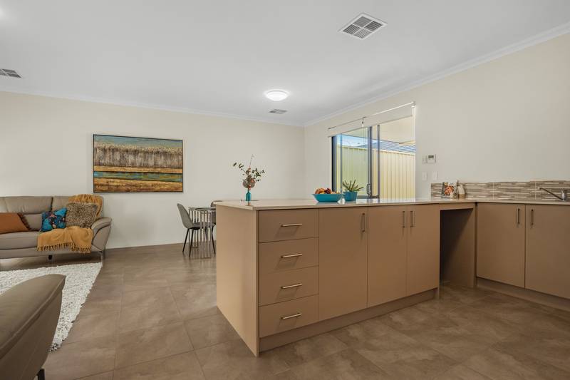 265a Grand Promenade, DIANELLA, WA 6059