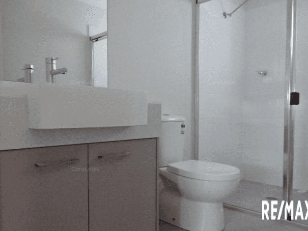 64 Lamington Drive, REDBANK PLAINS, QLD 4301