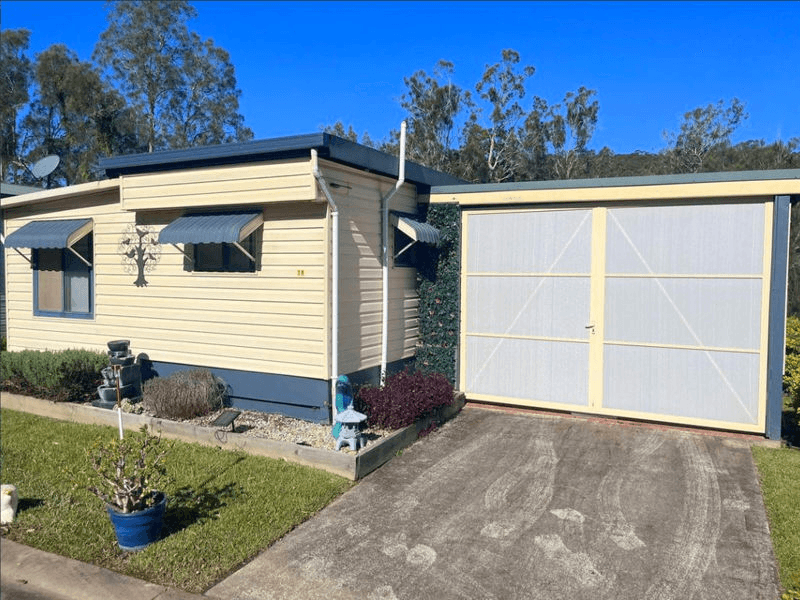 4 Riverwood Place, URUNGA, NSW 2455