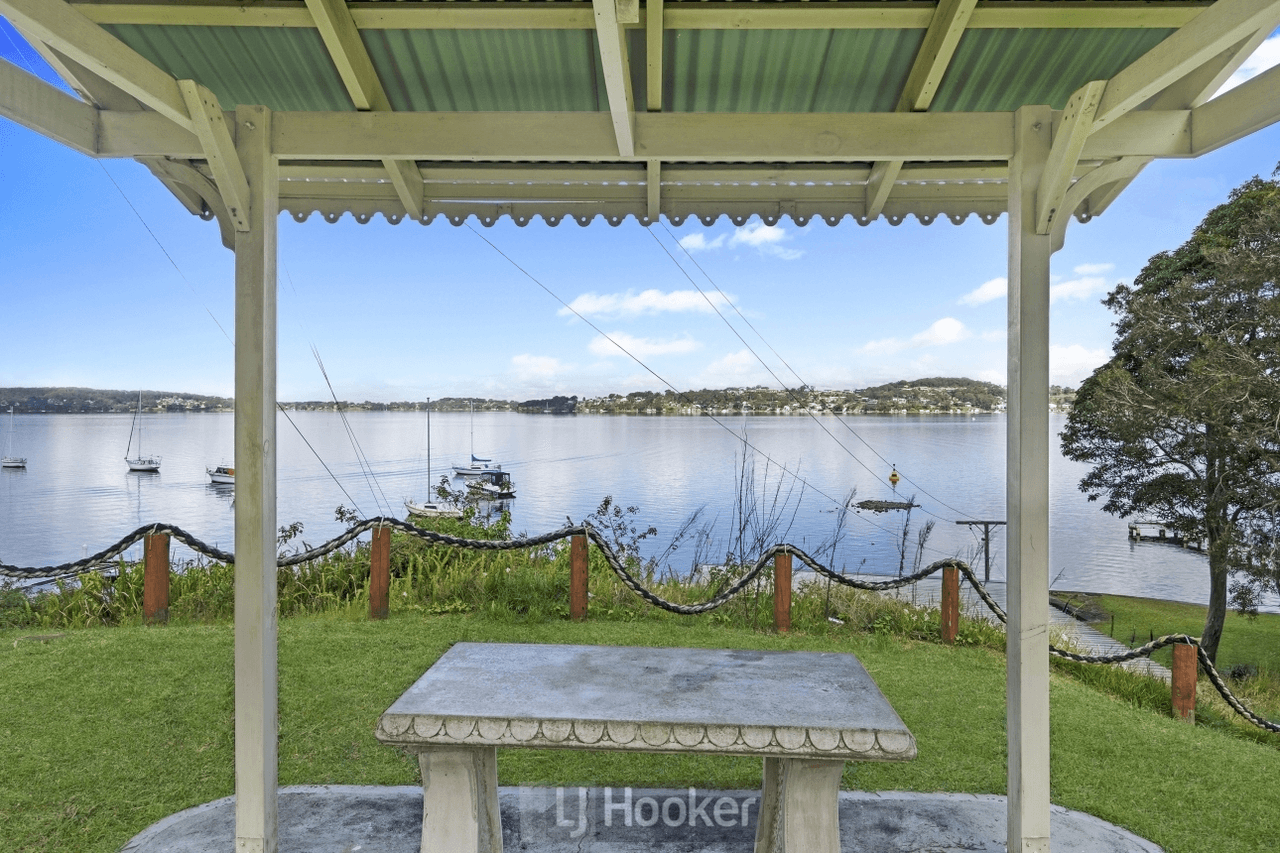 365 Coal Point Road, COAL POINT, NSW 2283