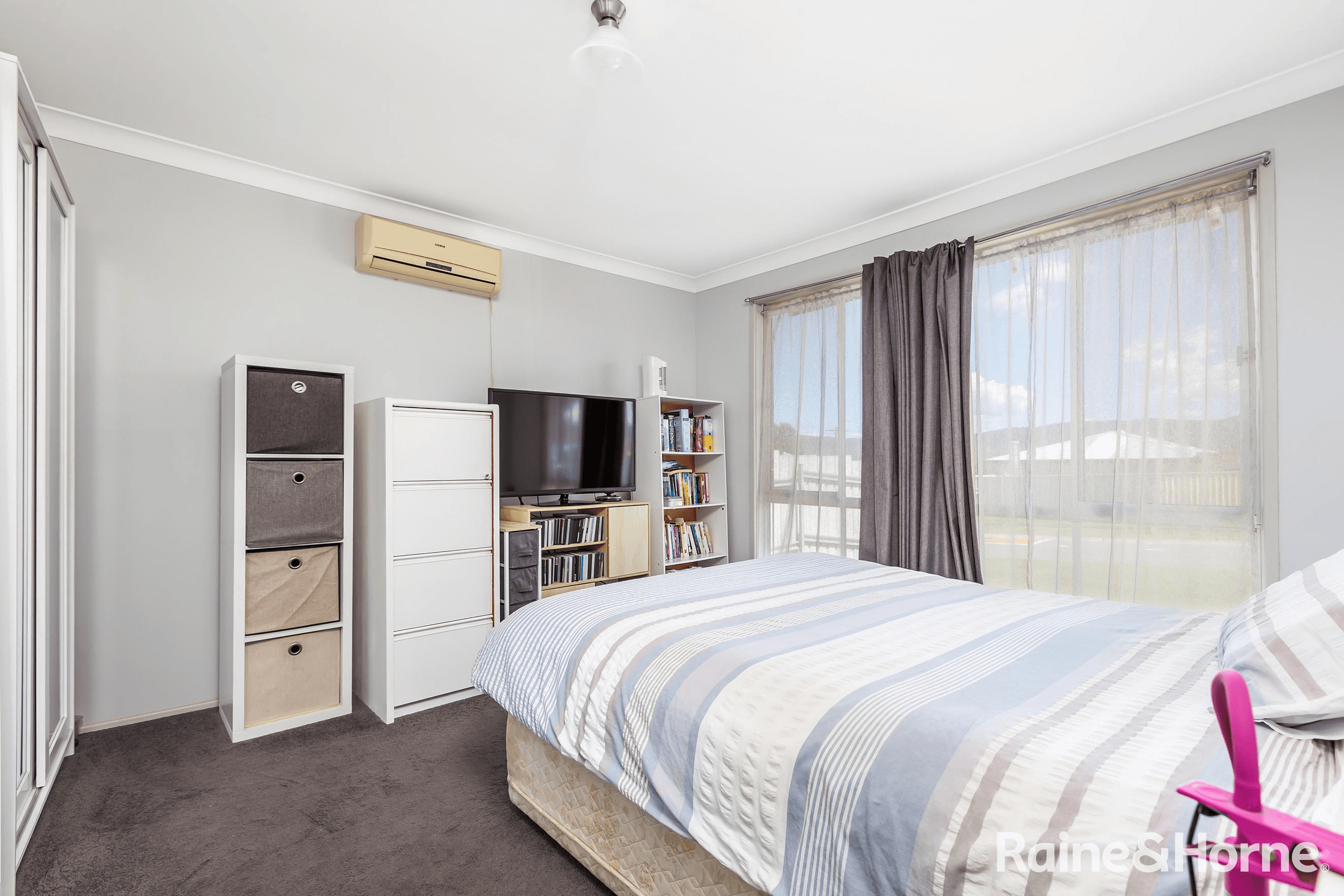 4 Buni Street, HOLMESVILLE, NSW 2286