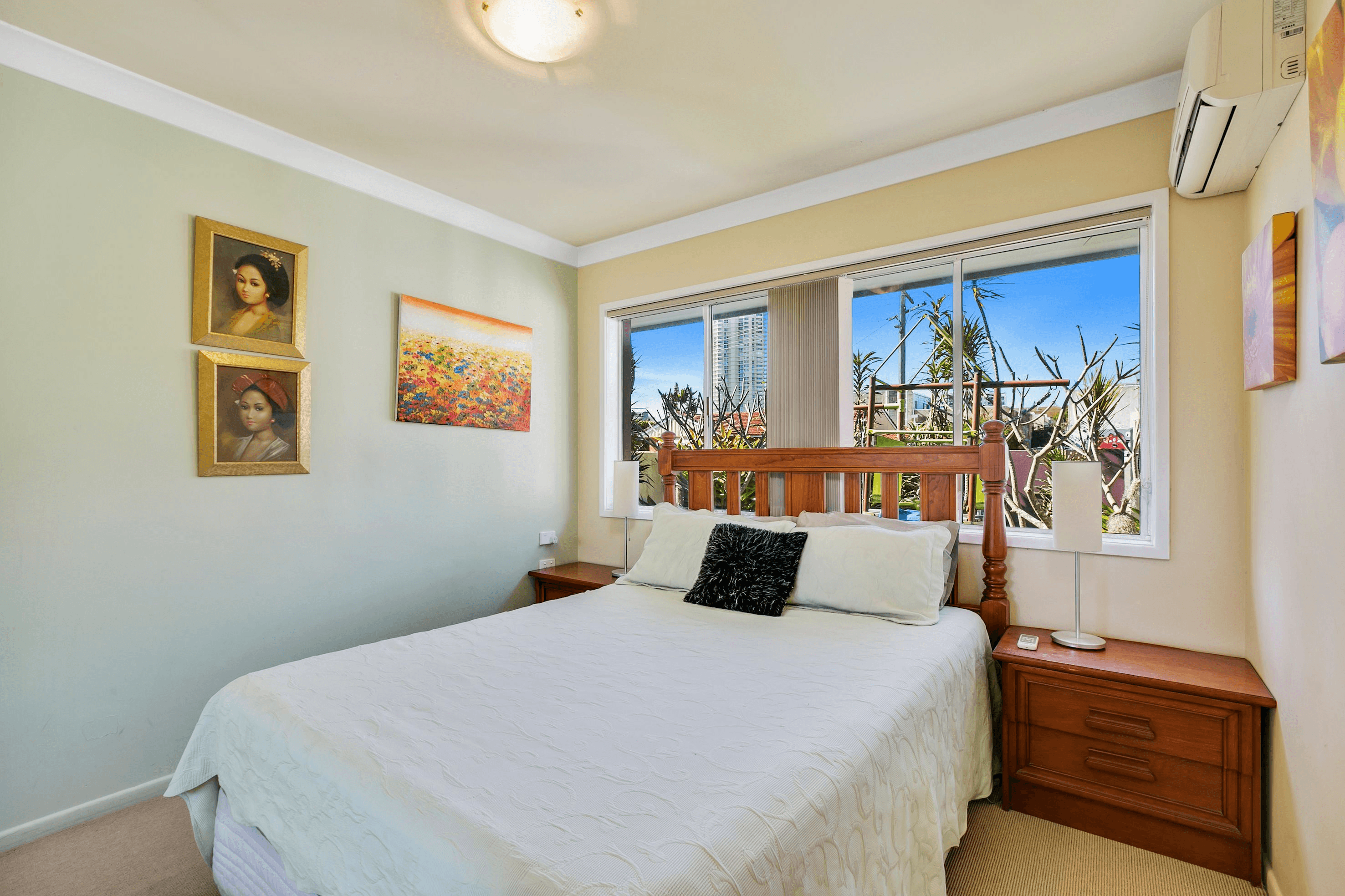 24 Lemana Lane, Burleigh Heads, QLD 4220