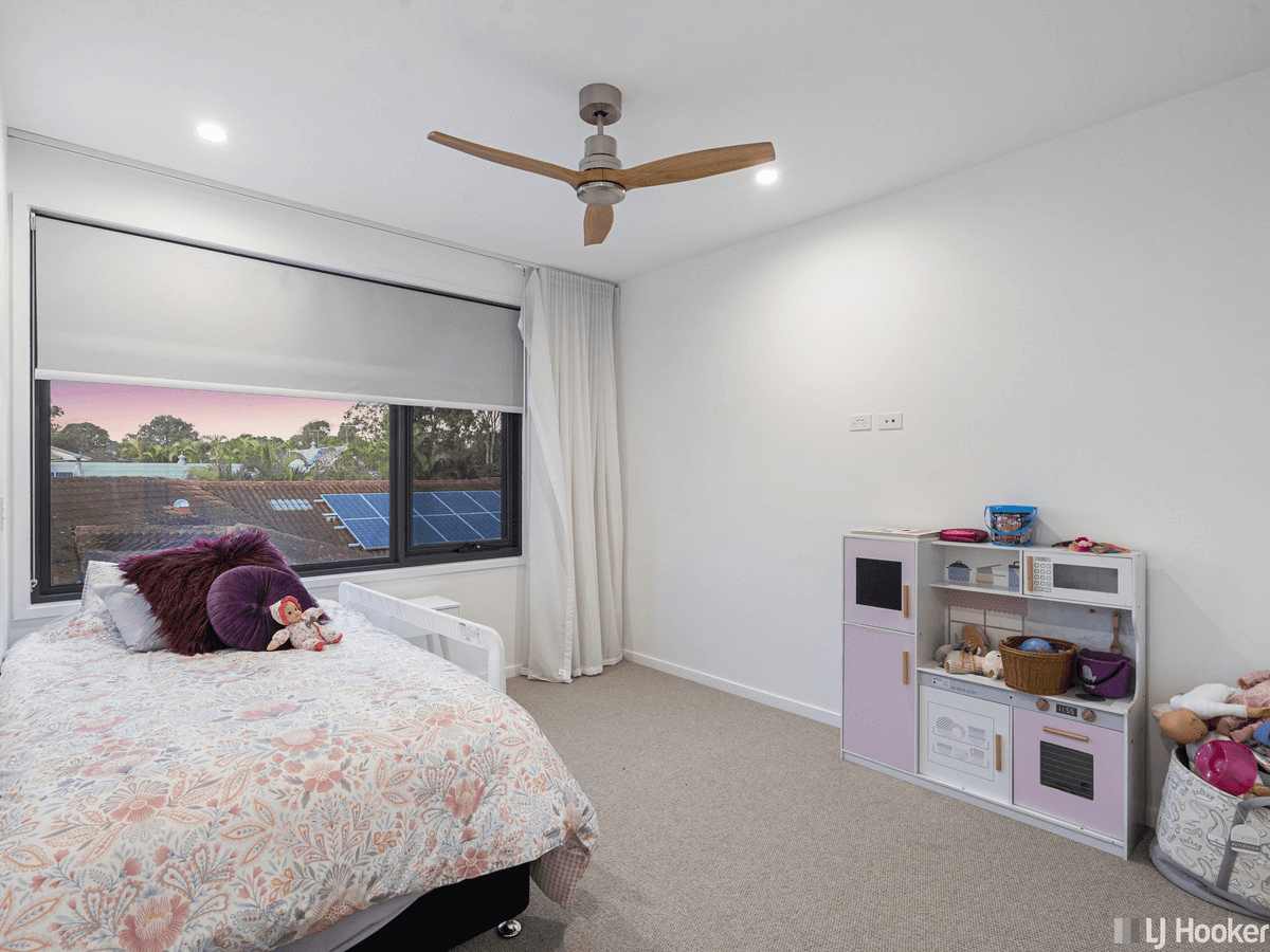 8/100 Dorsal Drive, BIRKDALE, QLD 4159