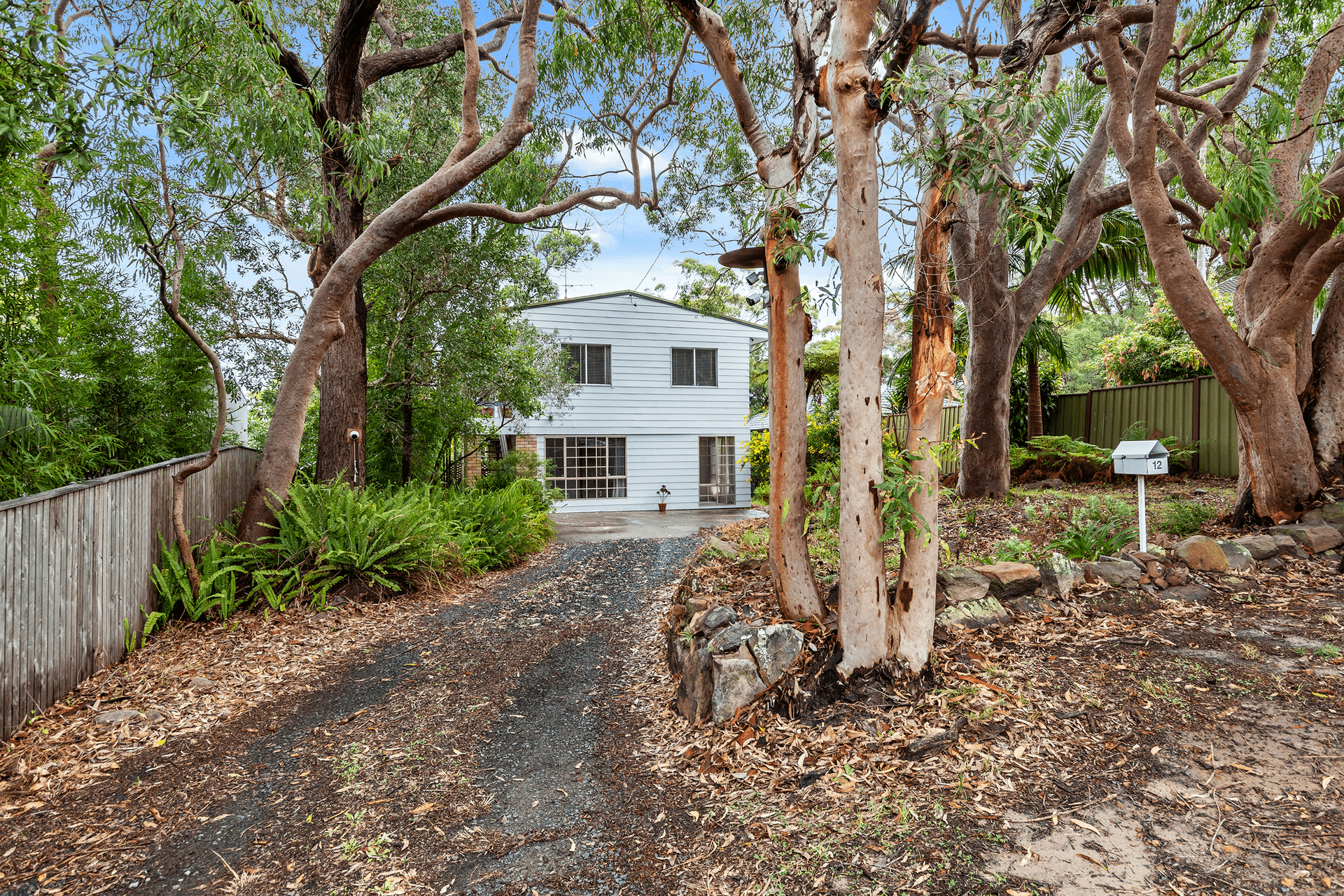 12 Hats Street, Killcare Heights, NSW 2257