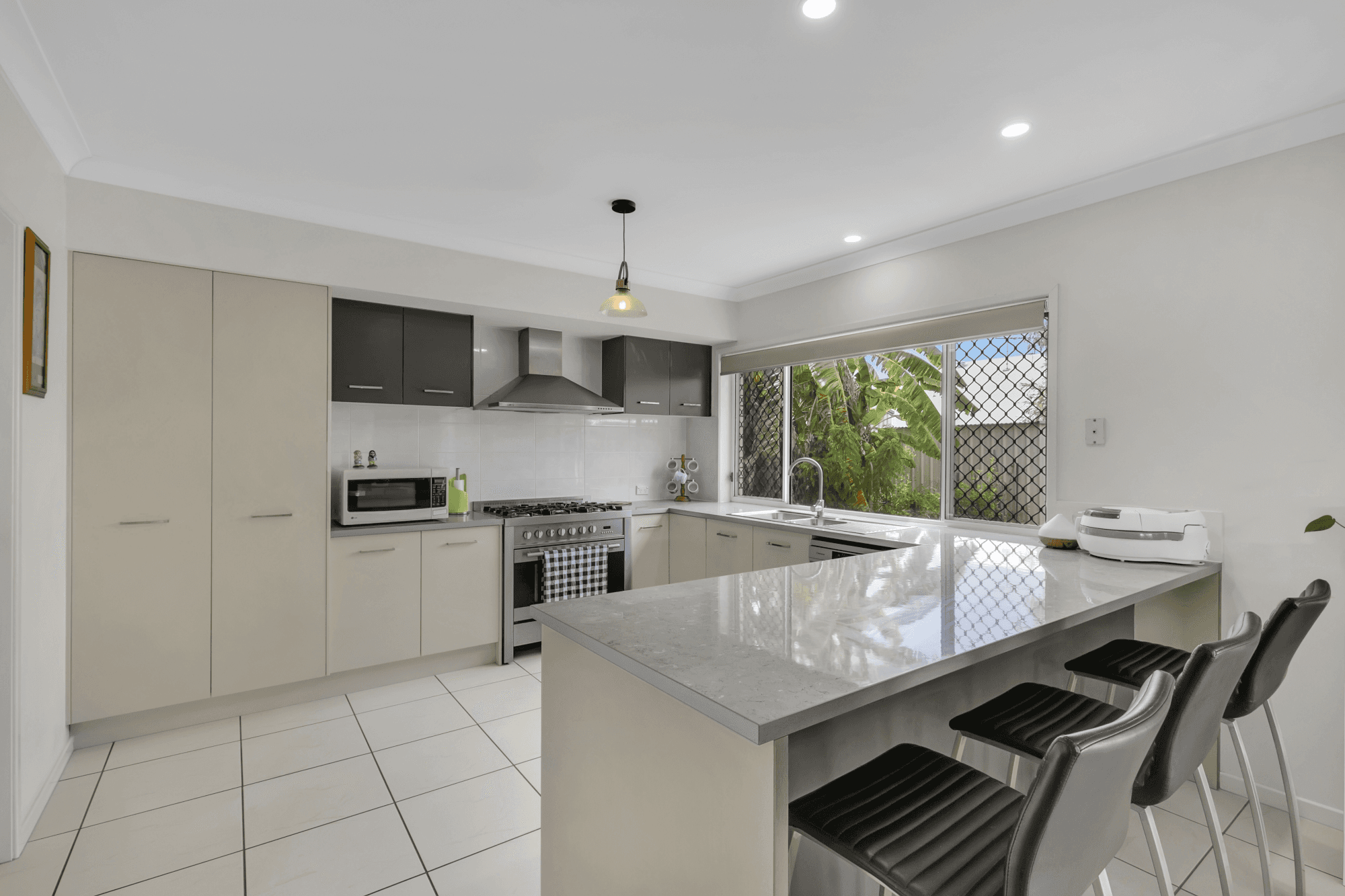 31 Paperbark Circuit, MOGGILL, QLD 4070