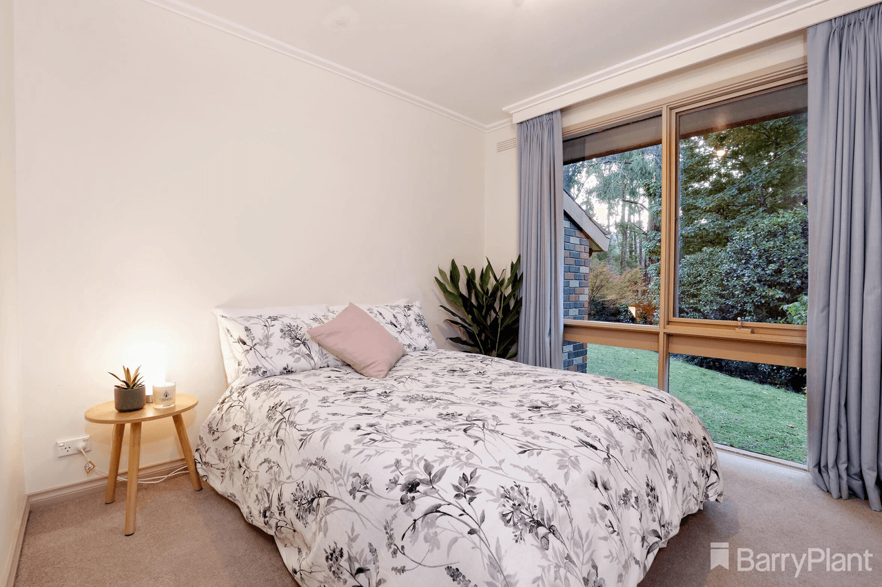 18 Ronald Road, Emerald, VIC 3782