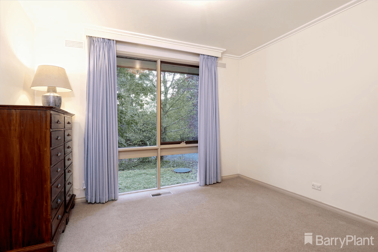 18 Ronald Road, Emerald, VIC 3782