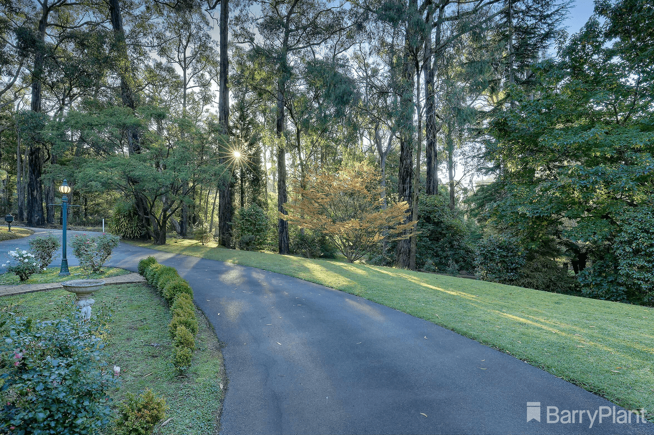 18 Ronald Road, Emerald, VIC 3782