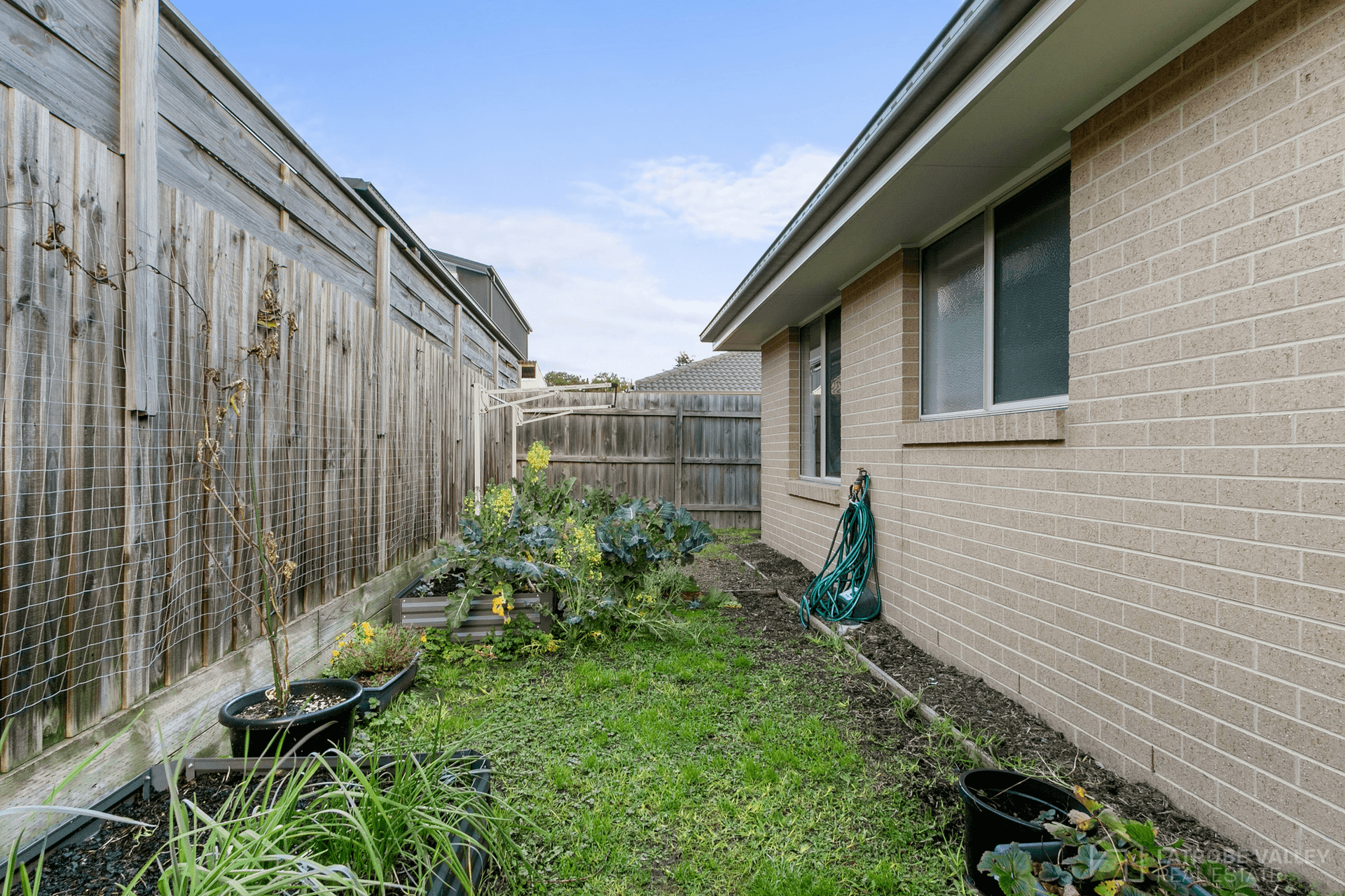 1-2/41 Langford Street, Moe, VIC 3825