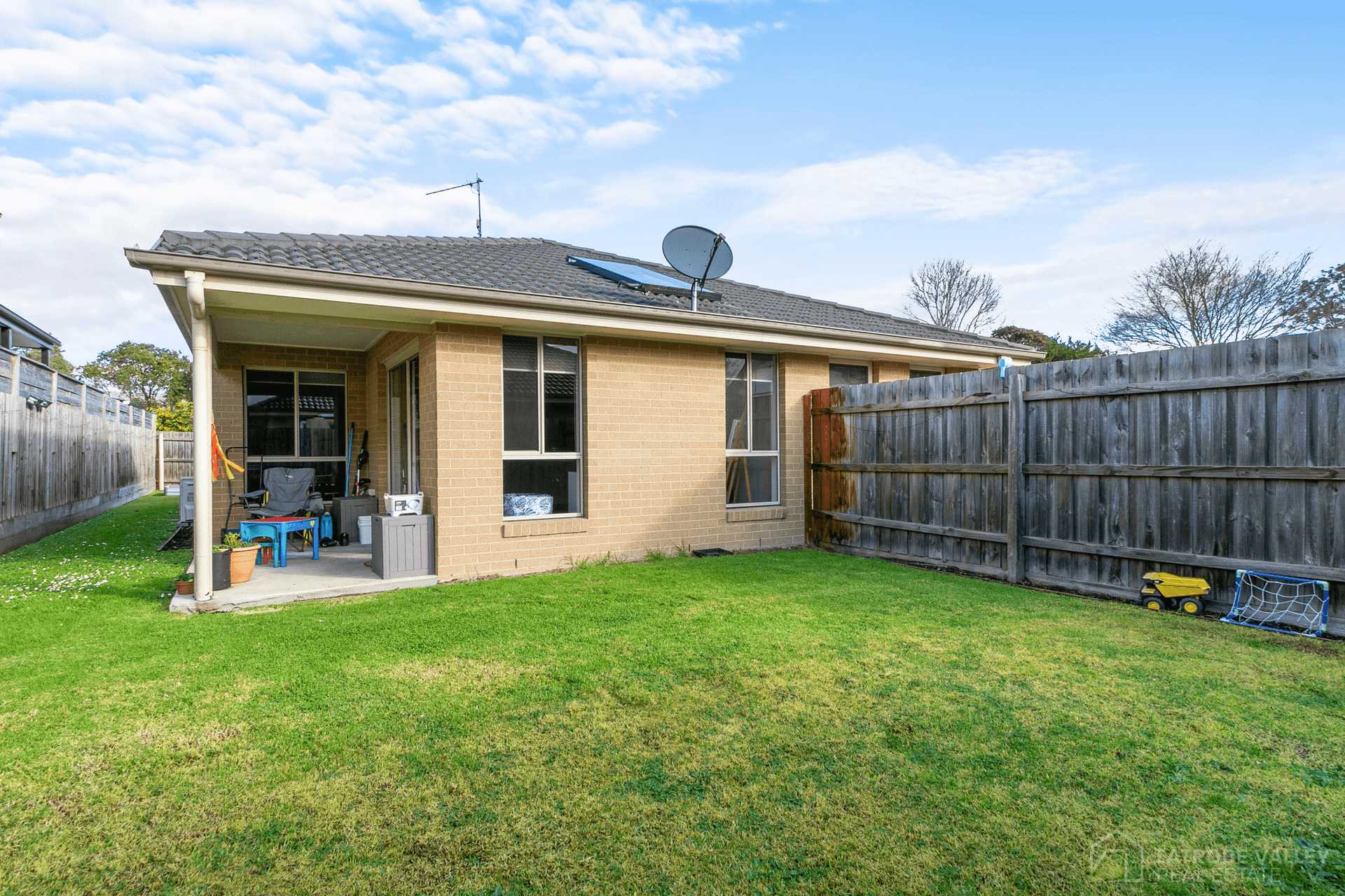 1-2/41 Langford Street, Moe, VIC 3825