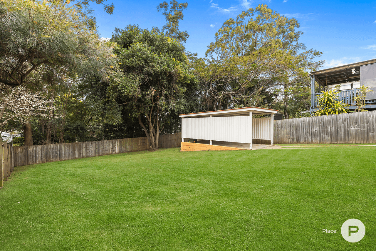 39 Clara Street, Camp Hill, QLD 4152