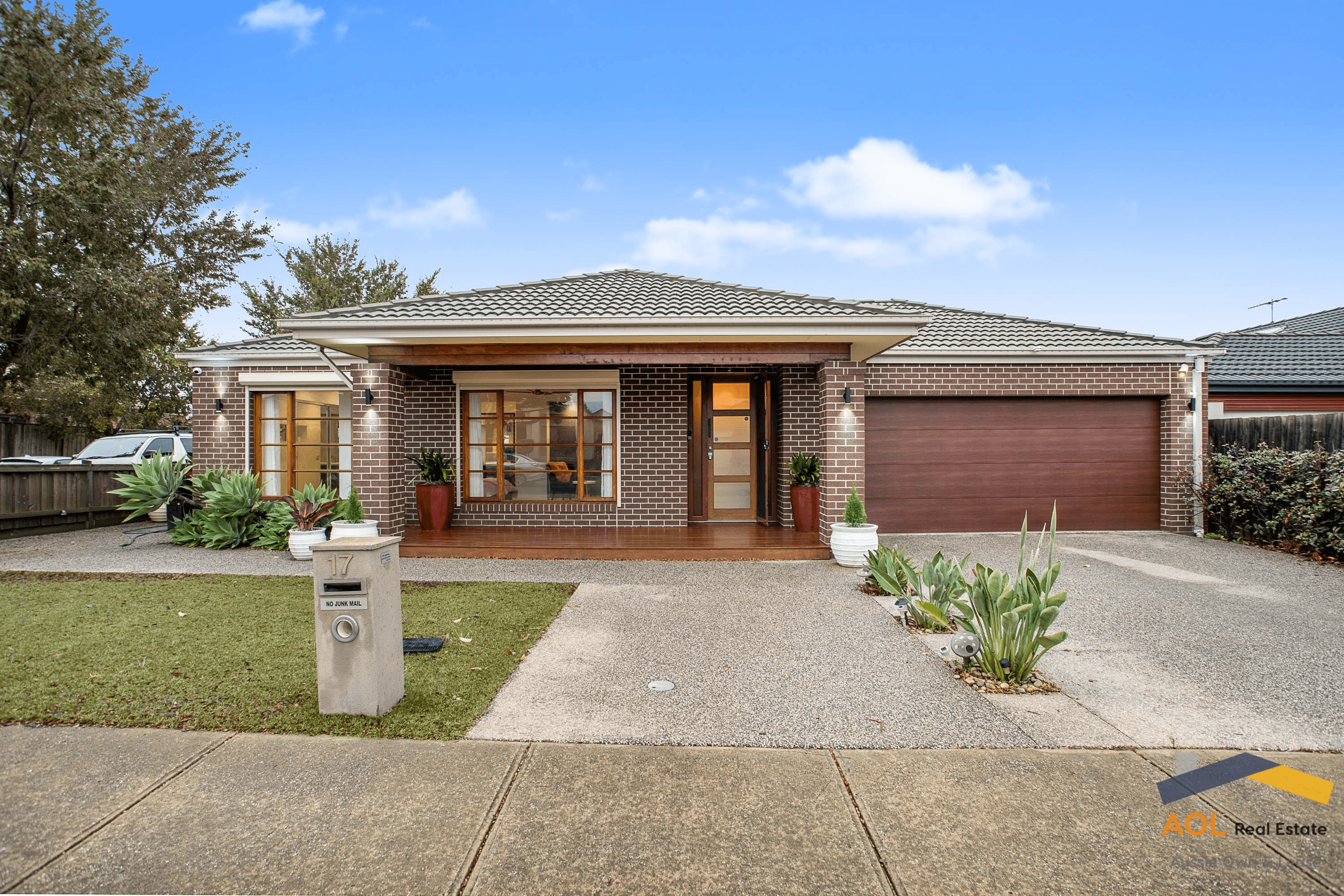 17 George Street, TAYLORS HILL, VIC 3037