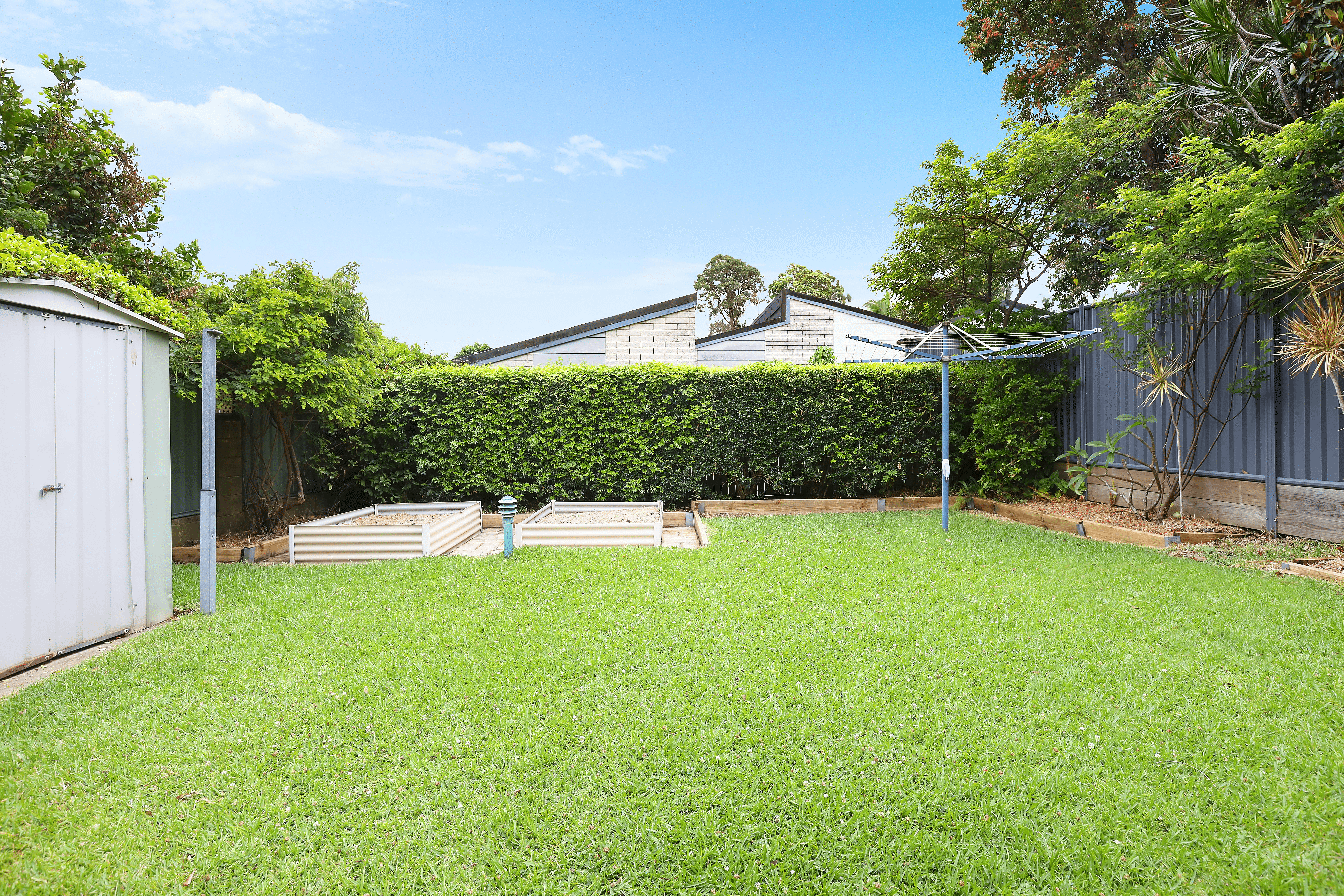 1/42 Corunna Crescent, ASHMORE, QLD 4214