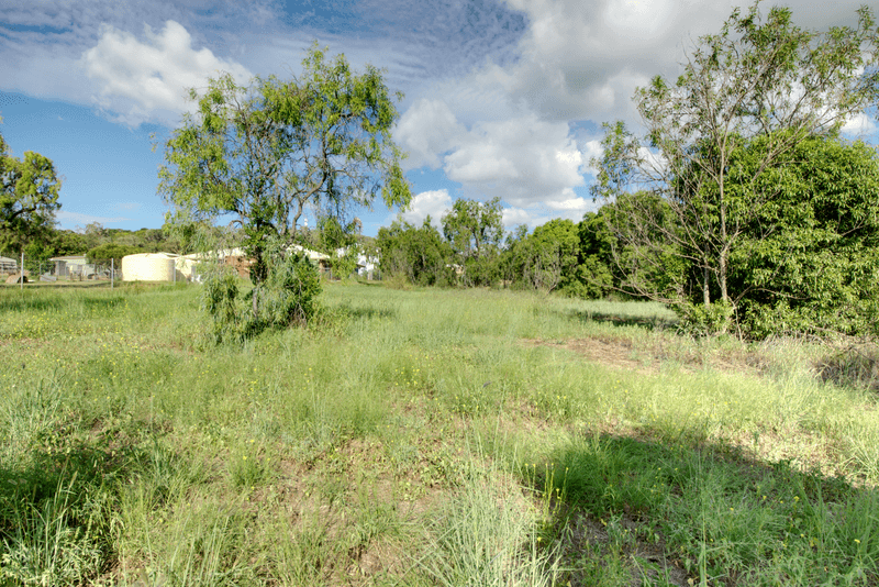 29 Goombungee Road, KINGSTHORPE, QLD 4400