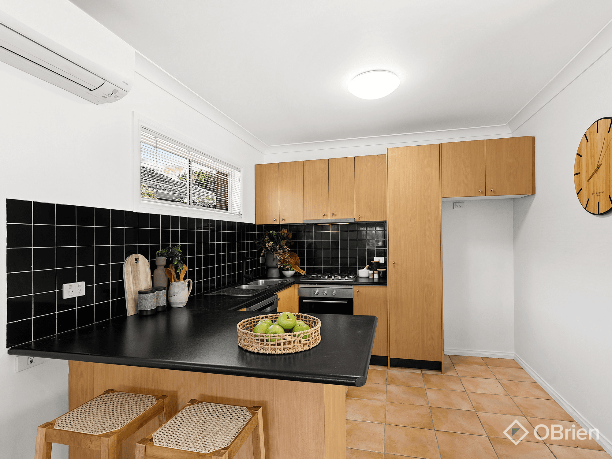 1/14-16 Buckingham Street, Sydenham, VIC 3037