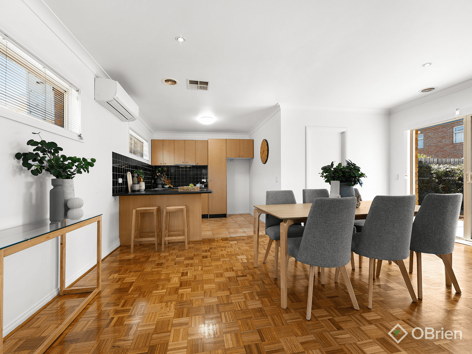 1/14-16 Buckingham Street, Sydenham, VIC 3037