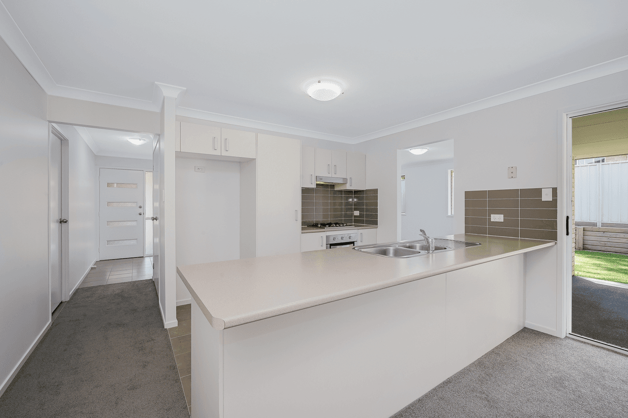 5 Sparsholt Street, TENAMBIT, NSW 2323