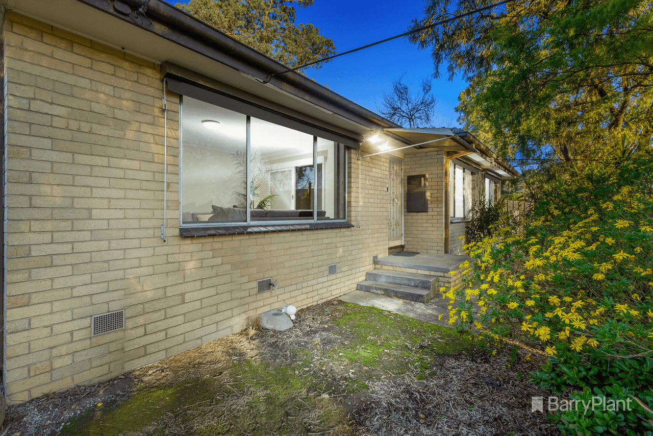 40 Robertson Crescent, Boronia, VIC 3155