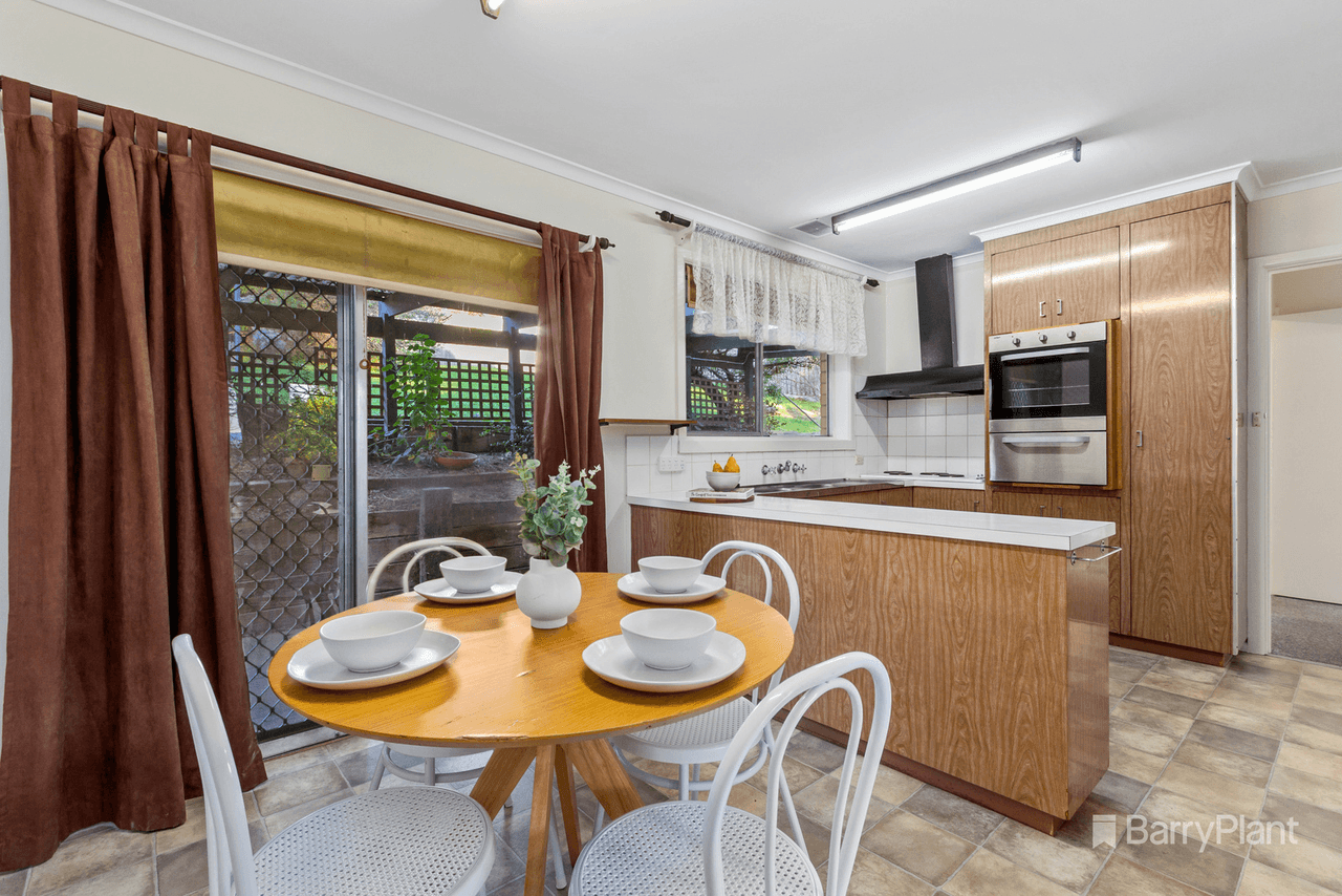 40 Robertson Crescent, Boronia, VIC 3155