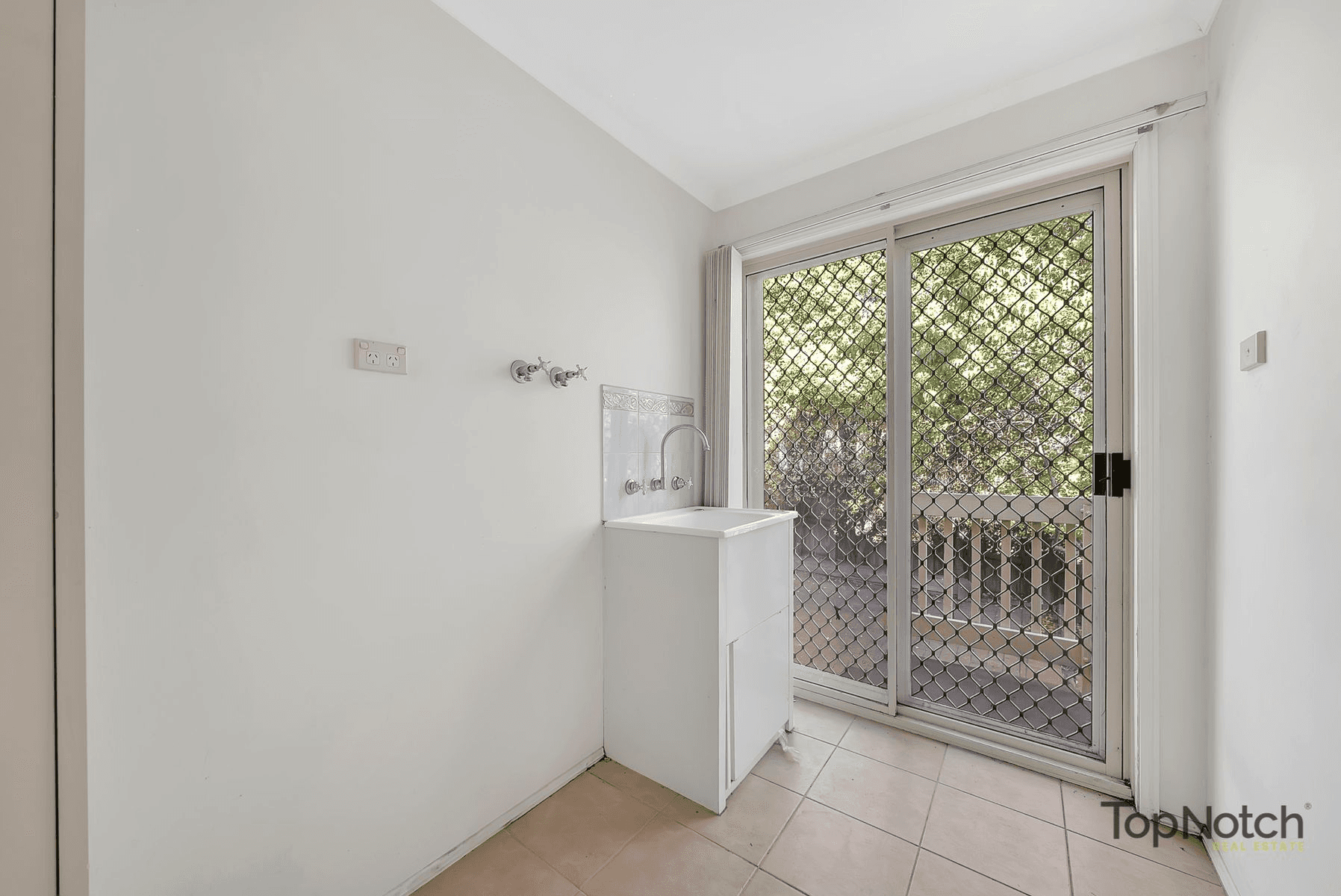 8 Bradman Terrace, Epping, VIC 3076