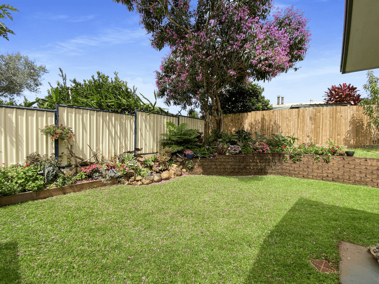 2 Paula Close, ATHERTON, QLD 4883