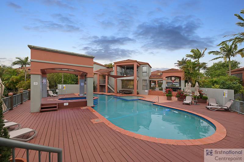 75/20 Fairway Drive, Clear Island Waters, QLD 4226