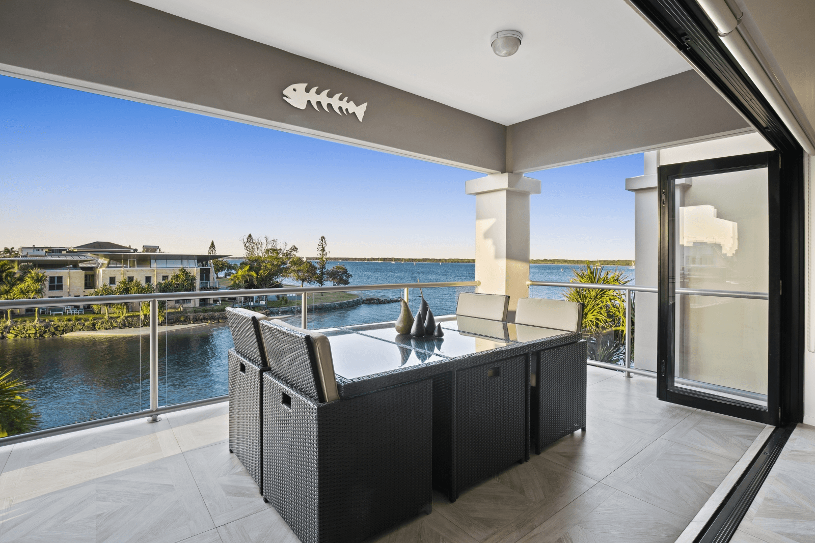 11/36 Oatland Esplanade, RUNAWAY BAY, QLD 4216