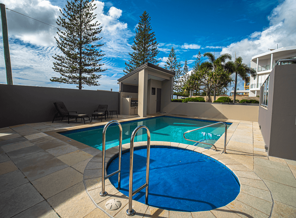 11/36 Oatland Esplanade, RUNAWAY BAY, QLD 4216