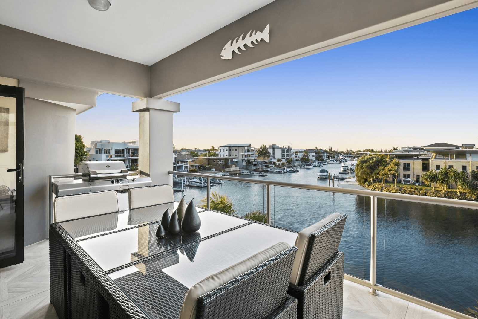 11/36 Oatland Esplanade, RUNAWAY BAY, QLD 4216