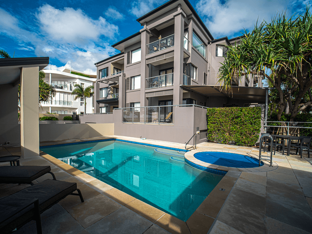 11/36 Oatland Esplanade, RUNAWAY BAY, QLD 4216