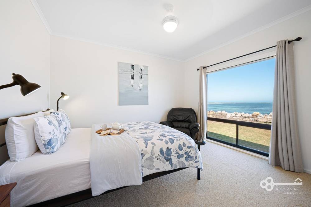 212 Pelican Point Road, Pelican Point, SA 5291