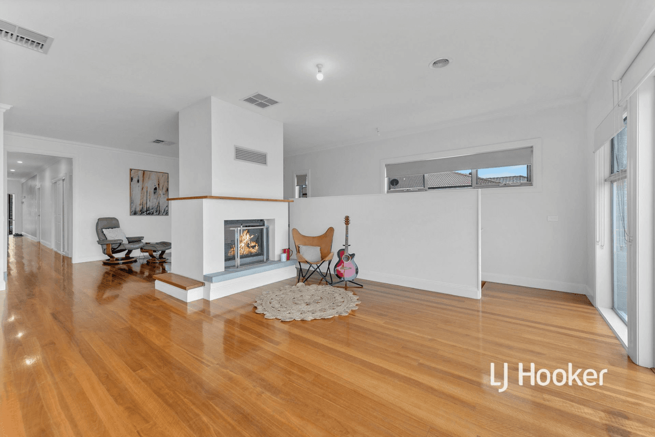 49 Siena Way, HIDDEN VALLEY, VIC 3756