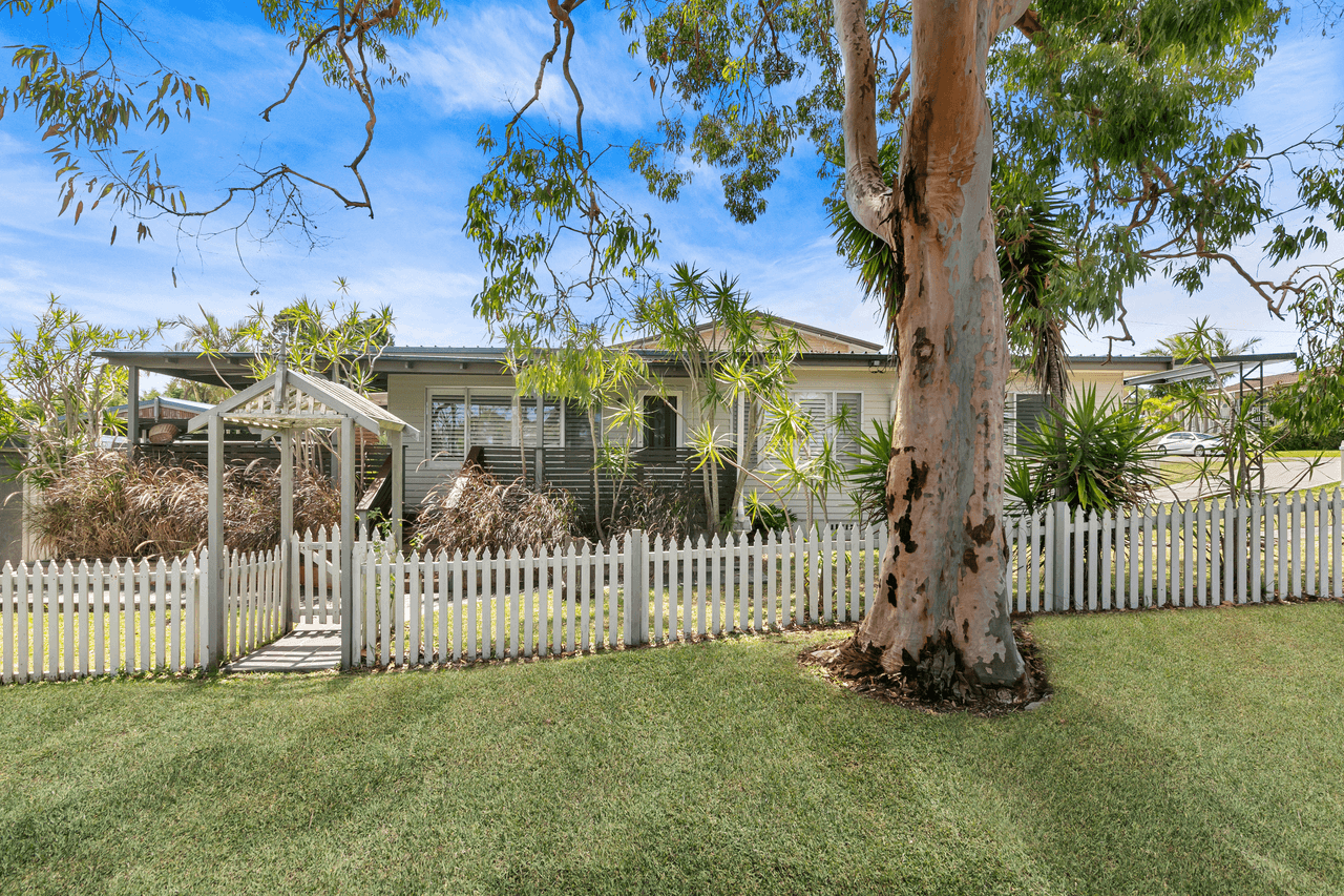 30 Coonanga Avenue, BUDGEWOI, NSW 2262