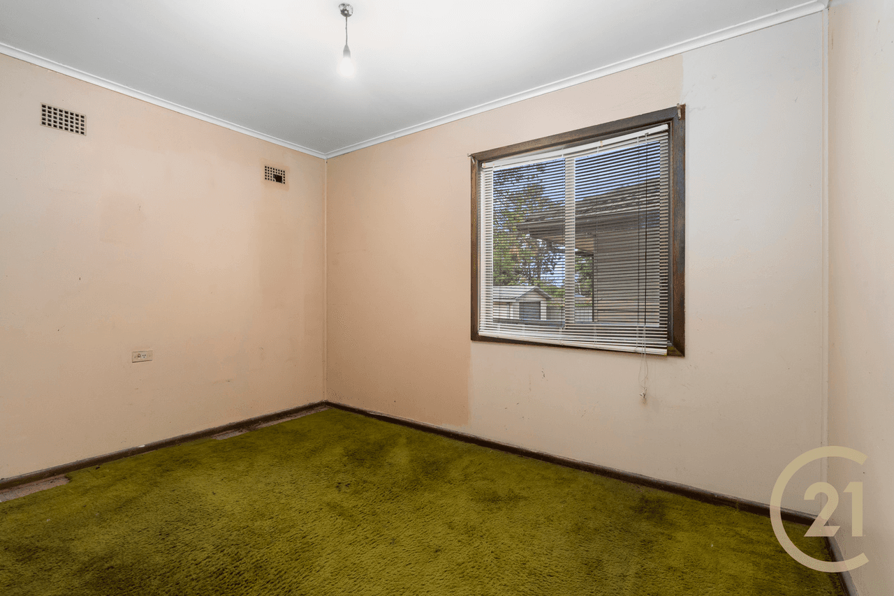 15 Heckenberg Avenue, Sadleir, NSW 2168