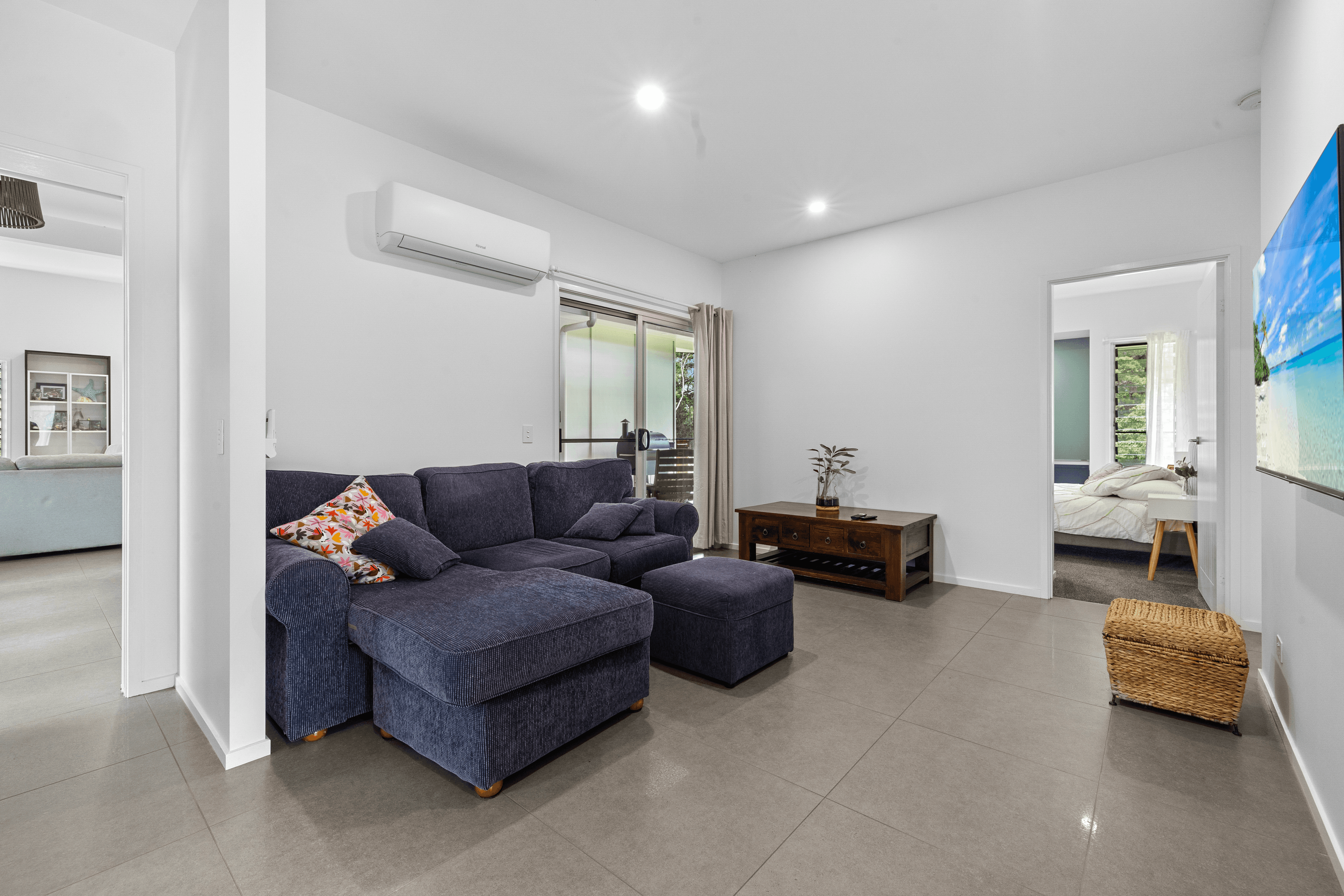 24 Bahdilli Cres, DIDDILLIBAH, QLD 4559