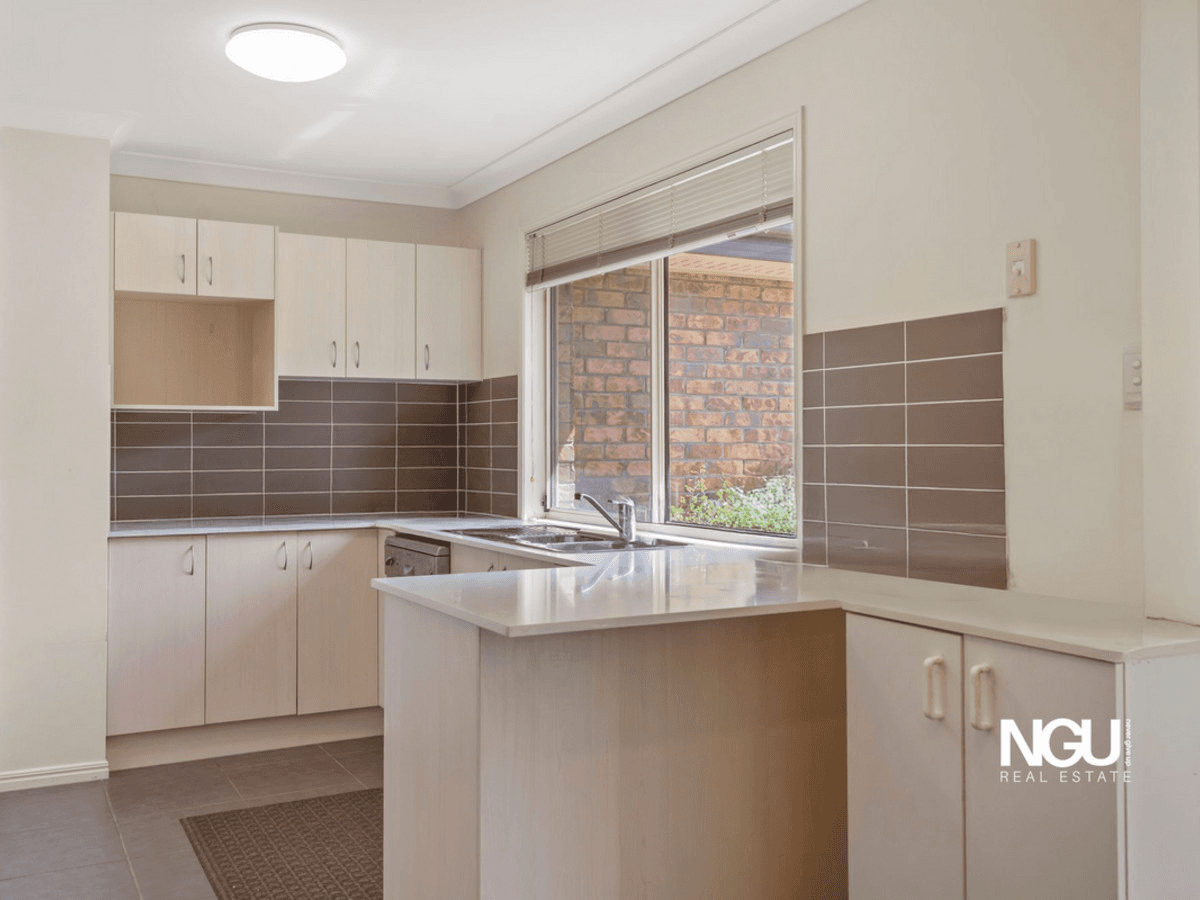 76 Henry Street, Brassall, QLD 4305