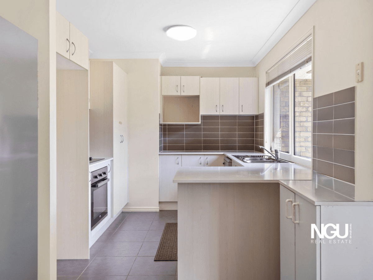 76 Henry Street, Brassall, QLD 4305