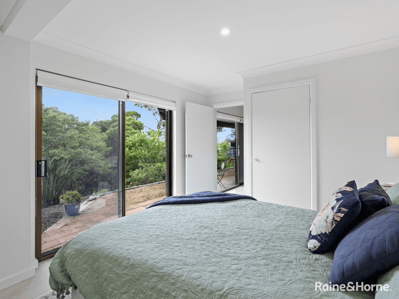 13 The Scenic Road, KILLCARE HEIGHTS, NSW 2257