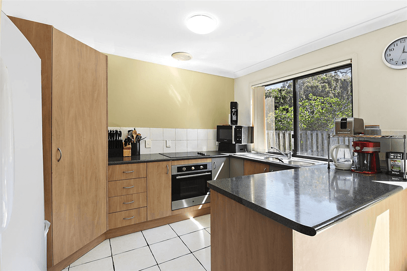 73/590 Pine Ridge Road, Coombabah, QLD 4216