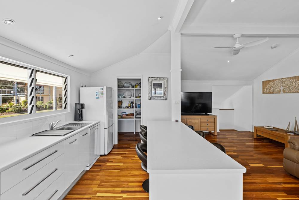 39 Rumbalara Avenue, RAINBOW BEACH, QLD 4581